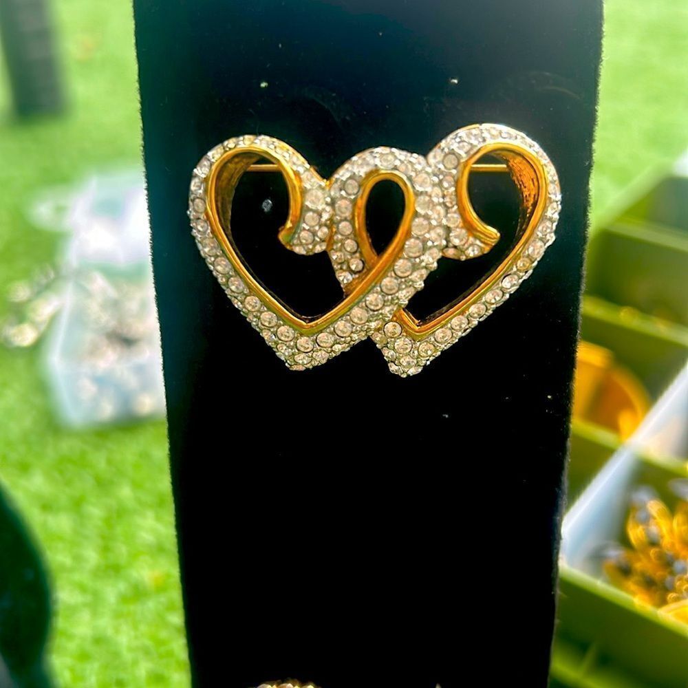 Swarovski brooch 